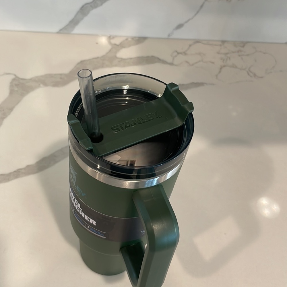 Stanley - SPIRULINA 40 oz Adventure Quencher Travel Tumbler (Forest Green) - NWT - Picture 6 of 8